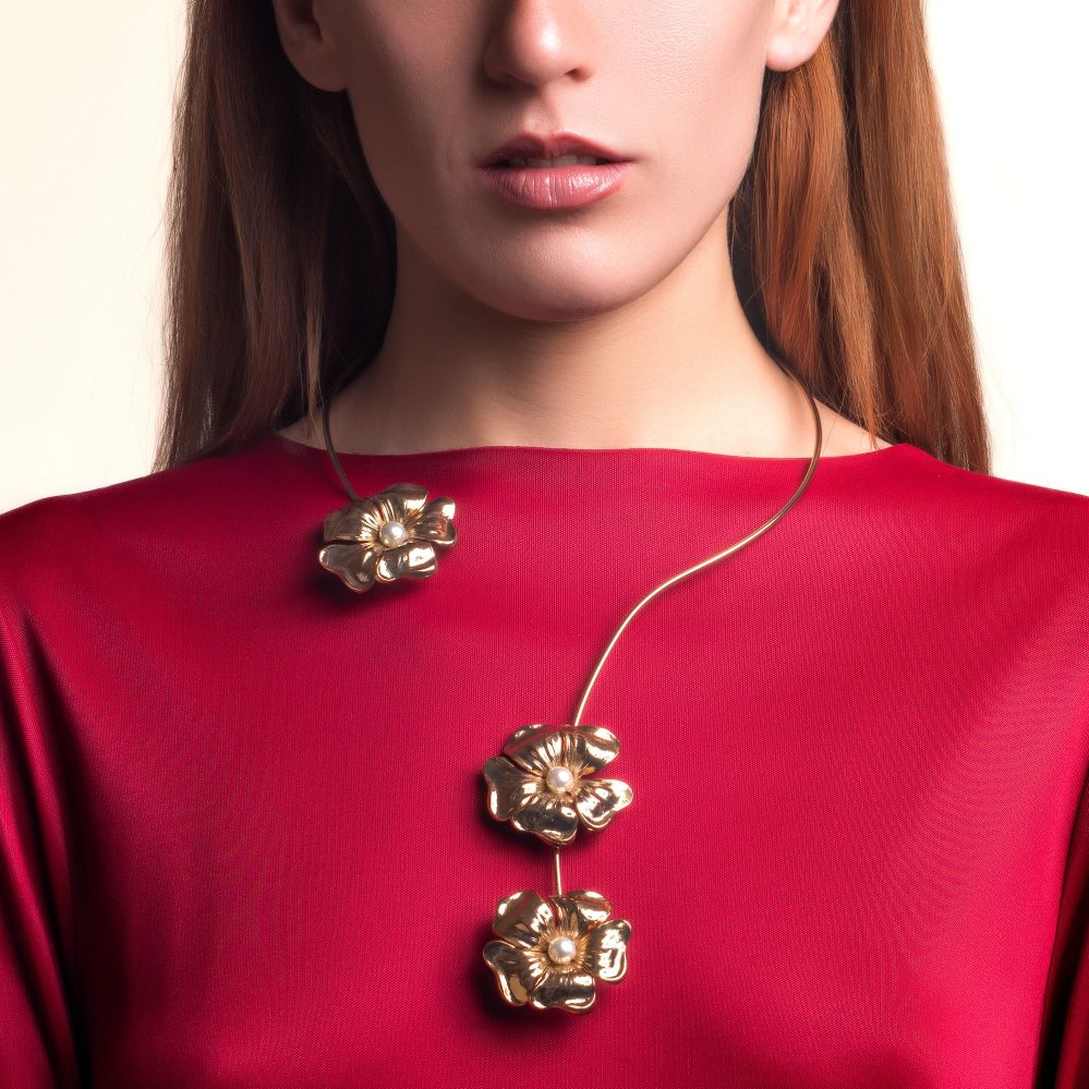 COLLANA DECOLTEA