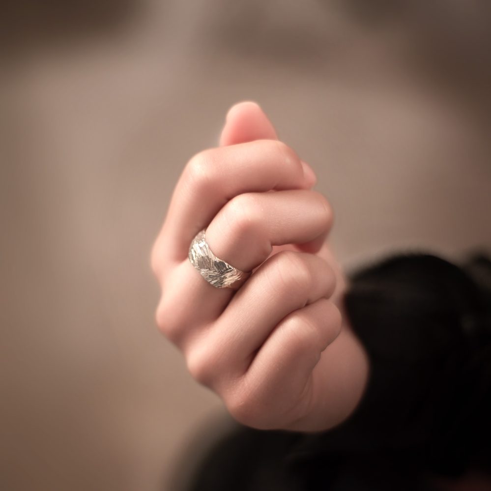 ANELLO GRAFFIO LARGO